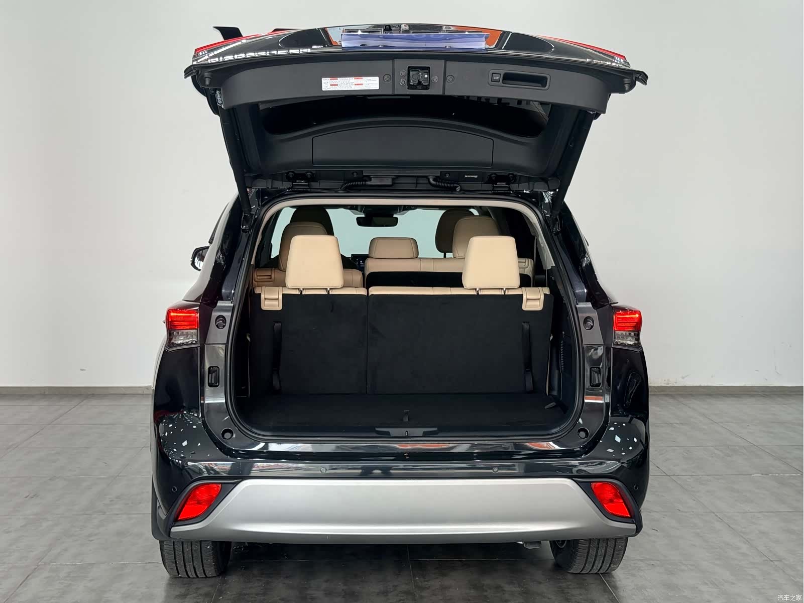 Toyota Highlander, 2022 18