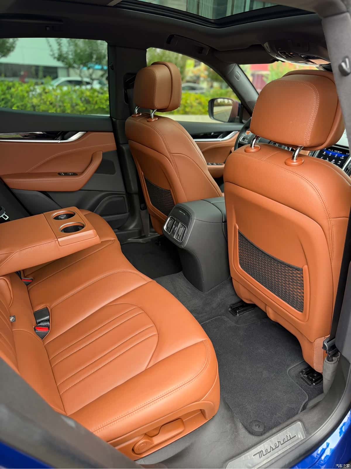 Maserati Levante, 2021 11