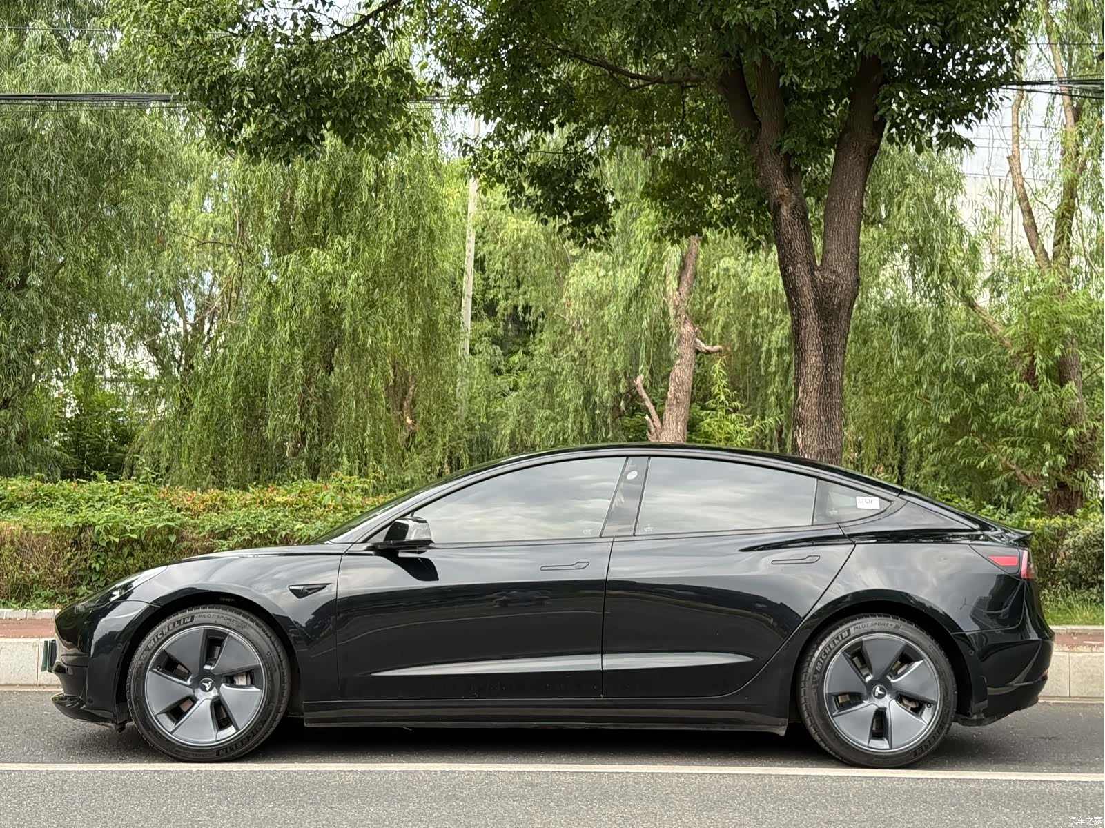 Tesla Model 3, 2023 2