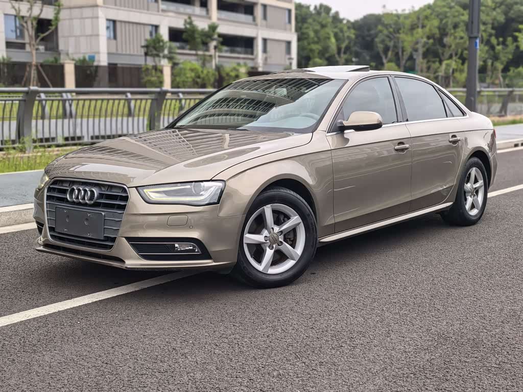 Audi A4L 2013 35 TFSI AT
