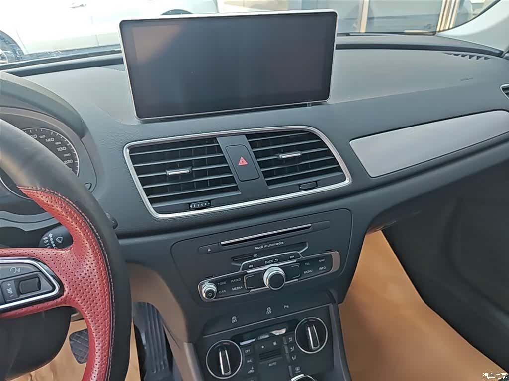 Audi Q3, 2017 13