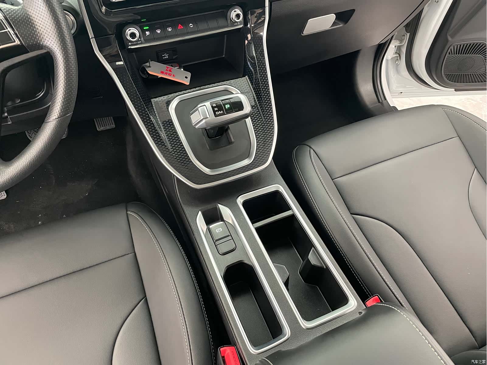 Haval M6, 2022 11