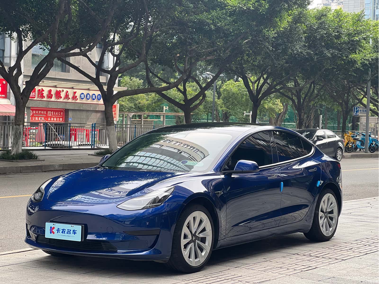 Tesla Model 3, 2022 1