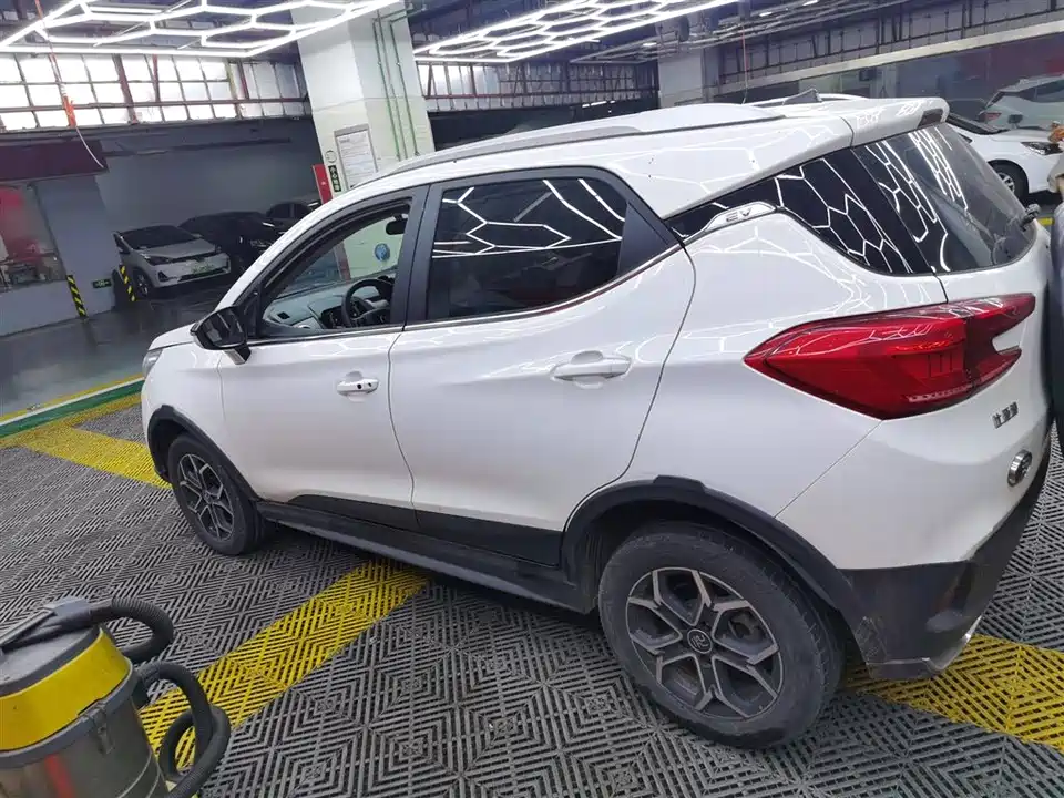 BYD Yuan Pro BYD Yuan Pro
