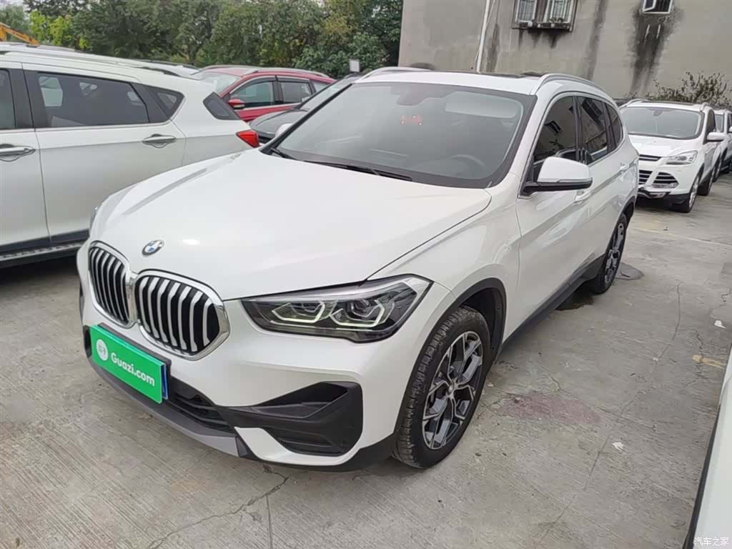 BMW X1, 2022 1
