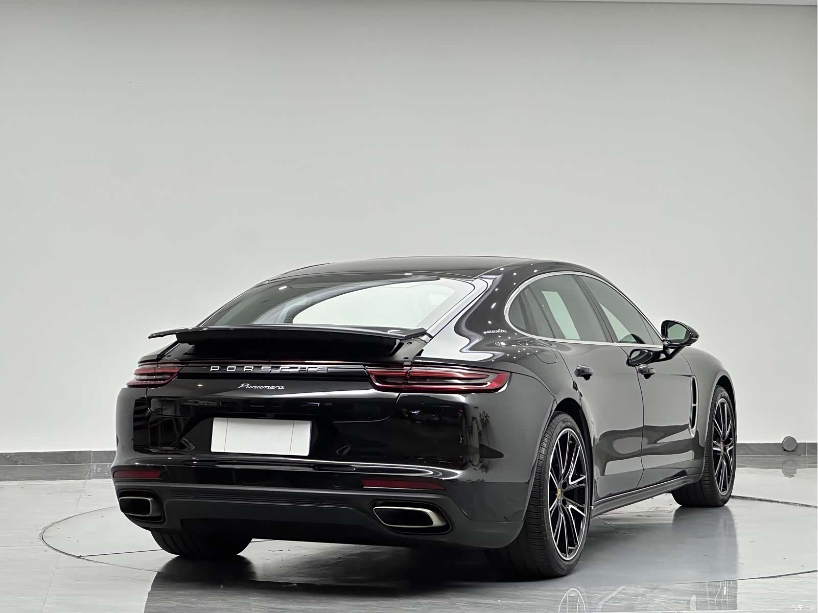 Porsche Panamera, 2018 6
