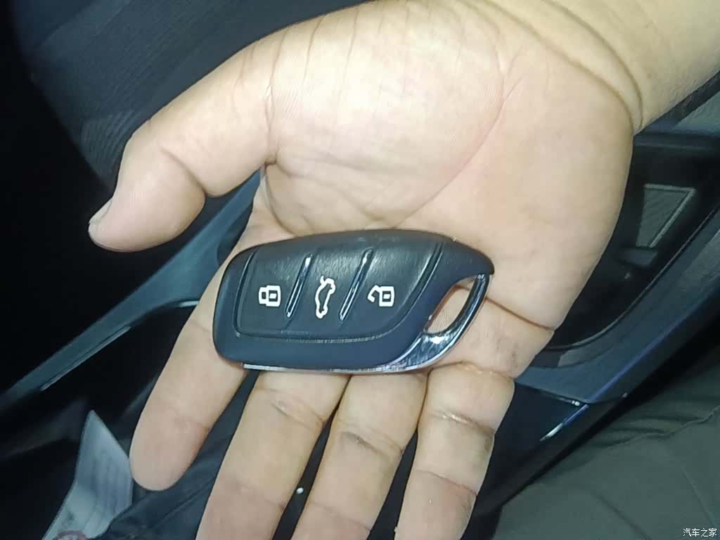 Roewe i5, 2021 17