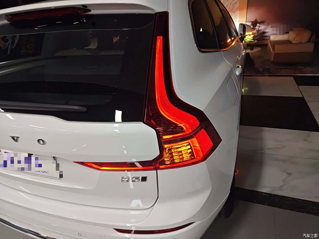 Volvo XC60, 2025 24