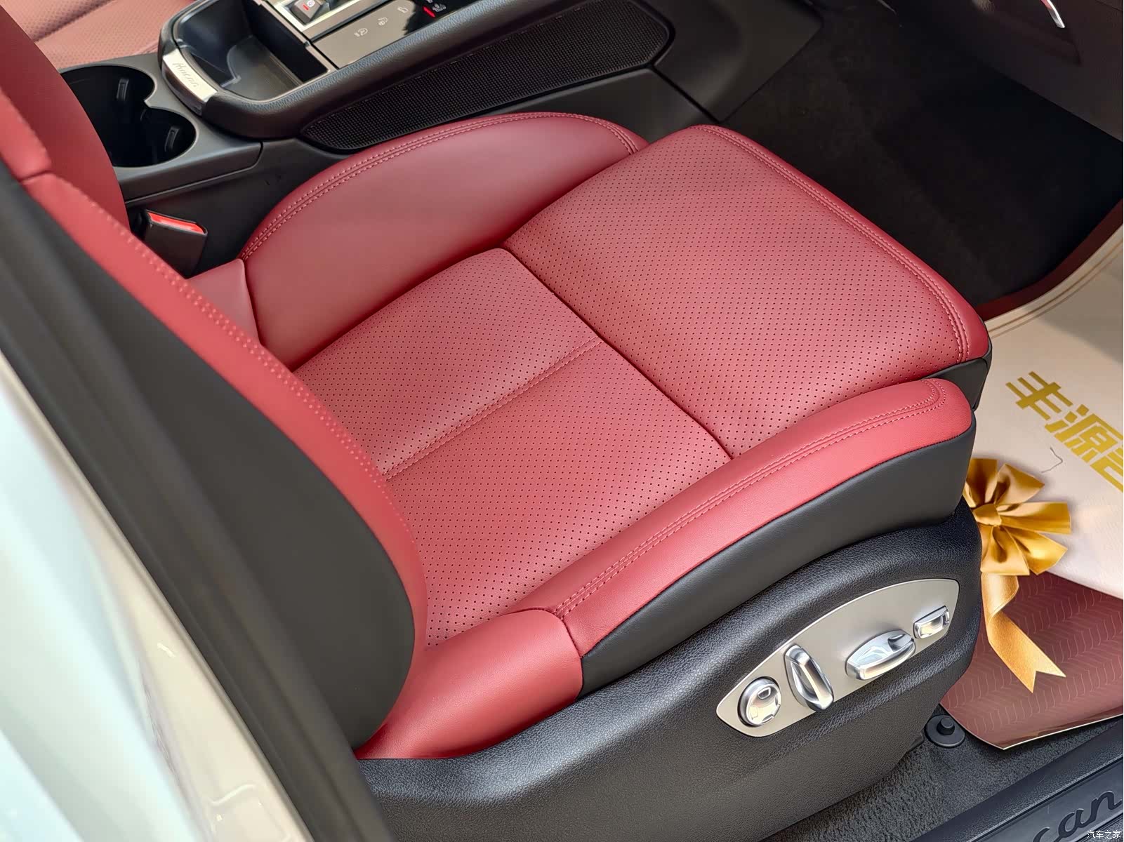 Porsche Macan, 2023 9