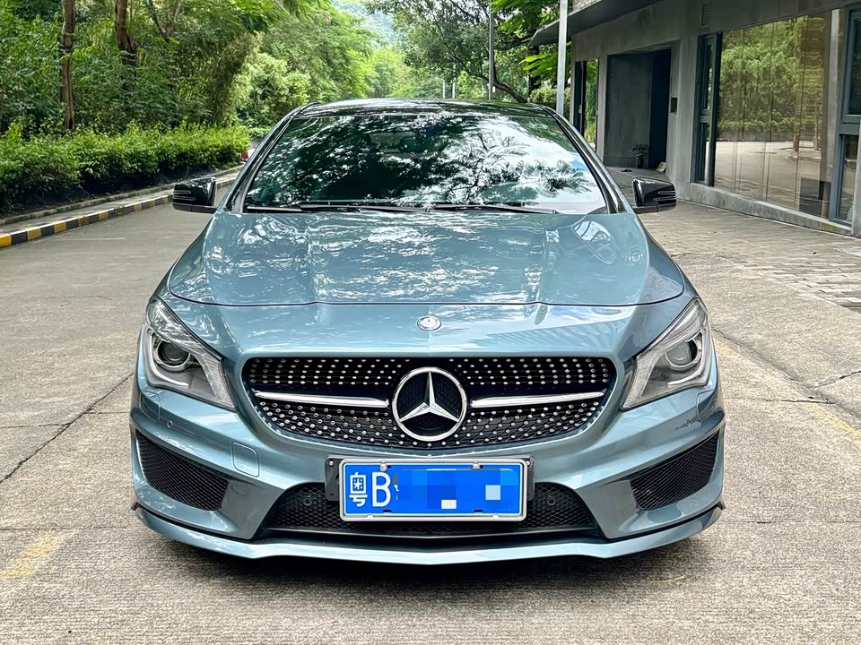 Mercedes-Benz CLA