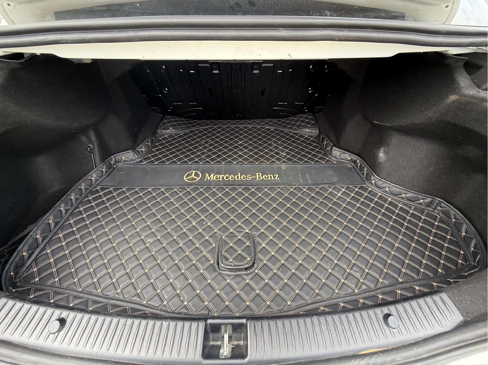 Mercedes-Benz C-Class, 2019 9