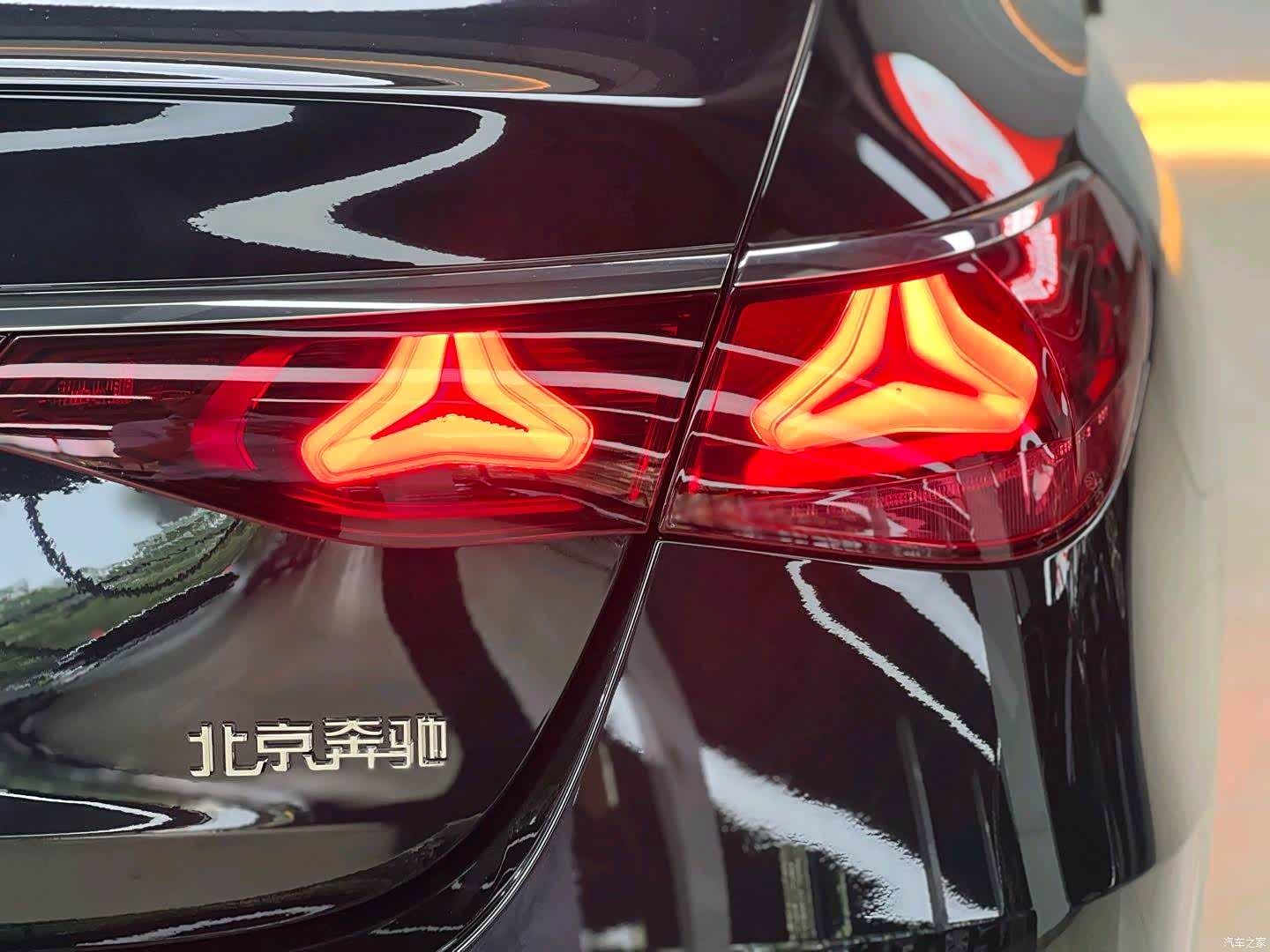 Mercedes-Benz E-Class, 2026 17