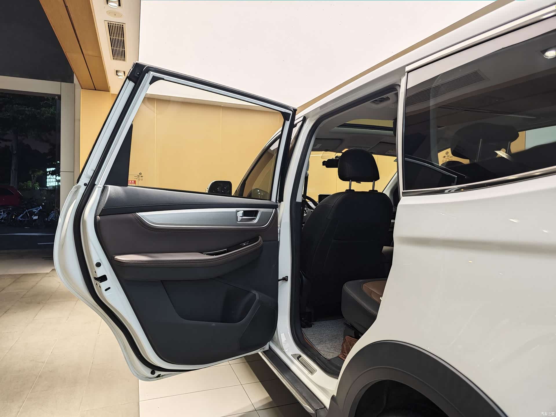 DongFeng X6, 2017 20