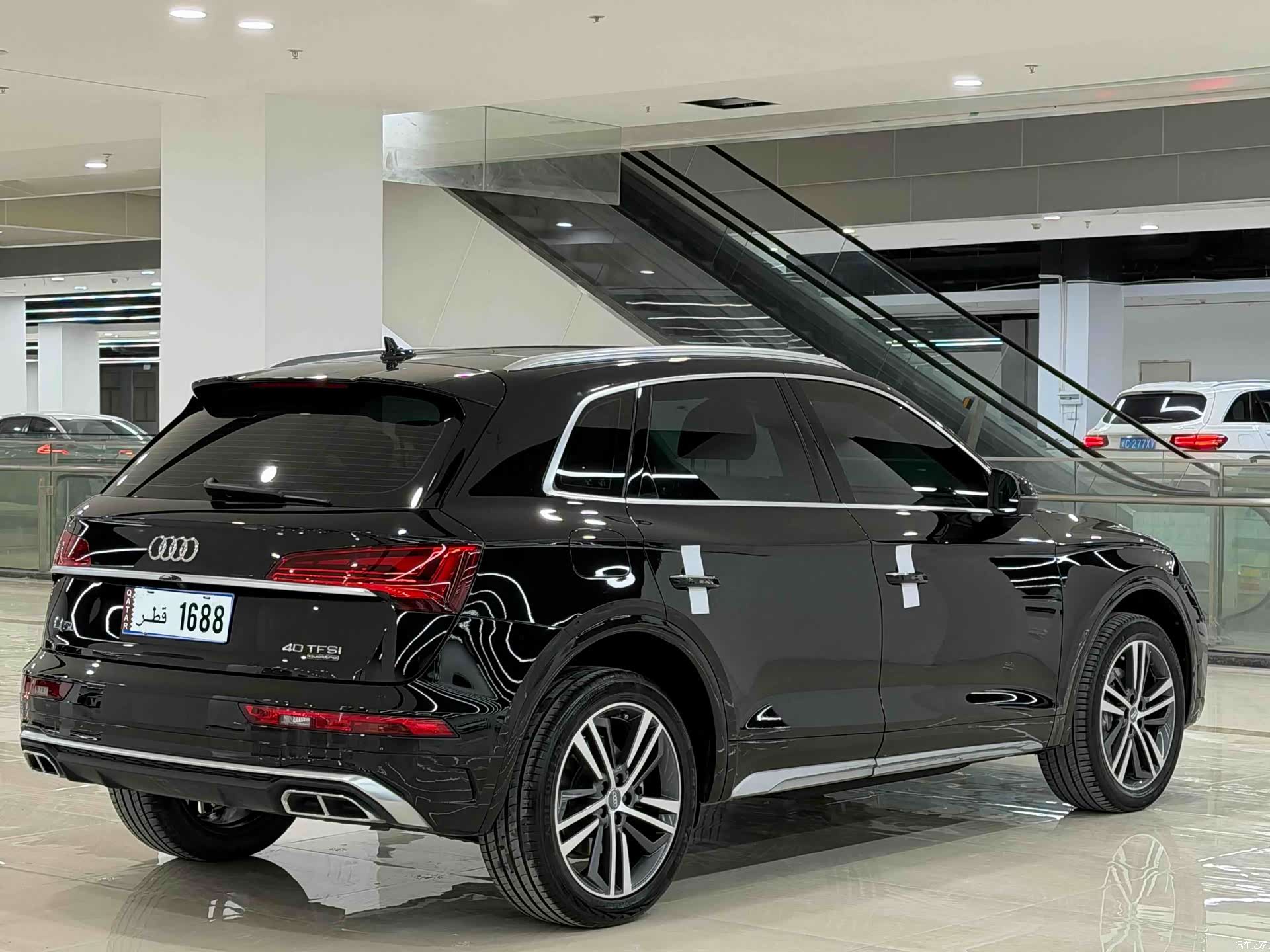 Audi Q5L, 2022 все фото