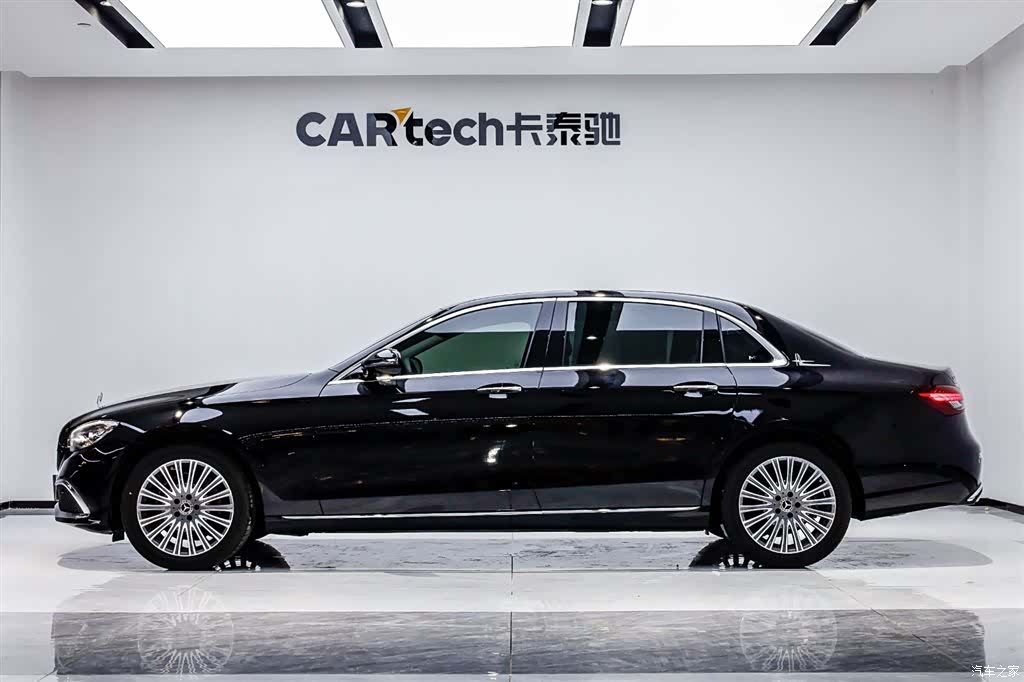 Mercedes-Benz E-Class, 2021 20