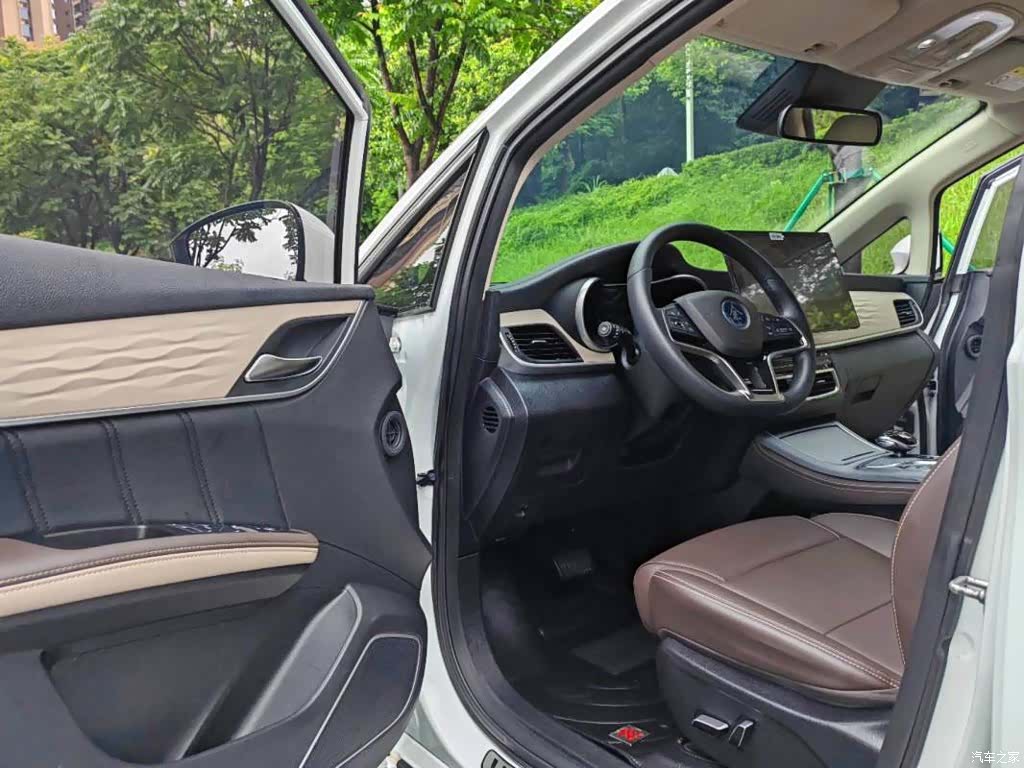 BYD Song, 2022 7