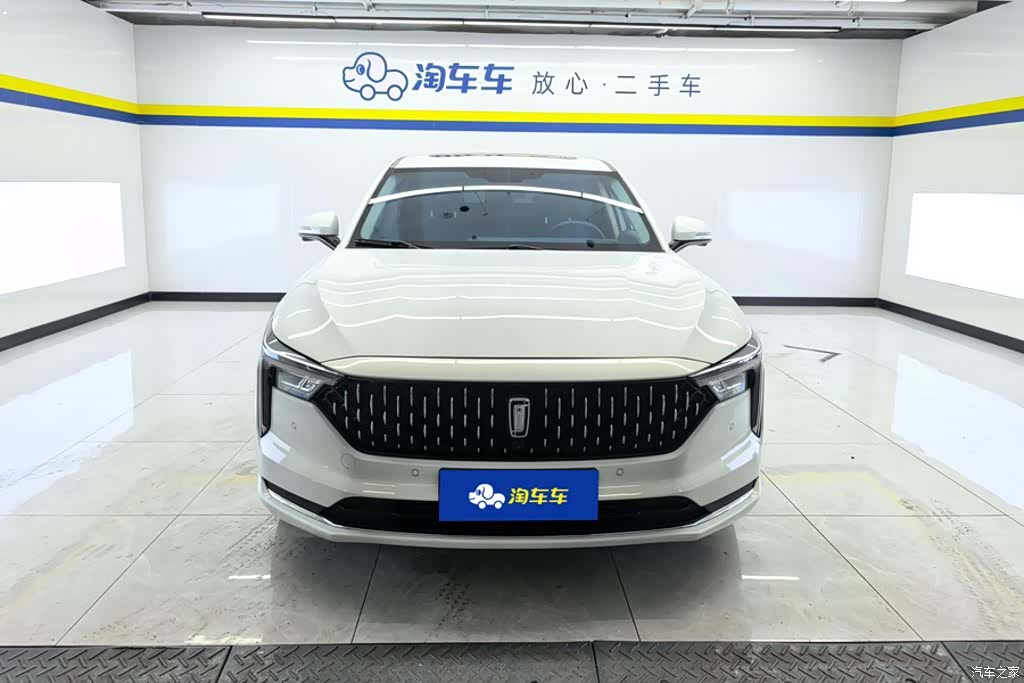 Bestune B70, 2023 2