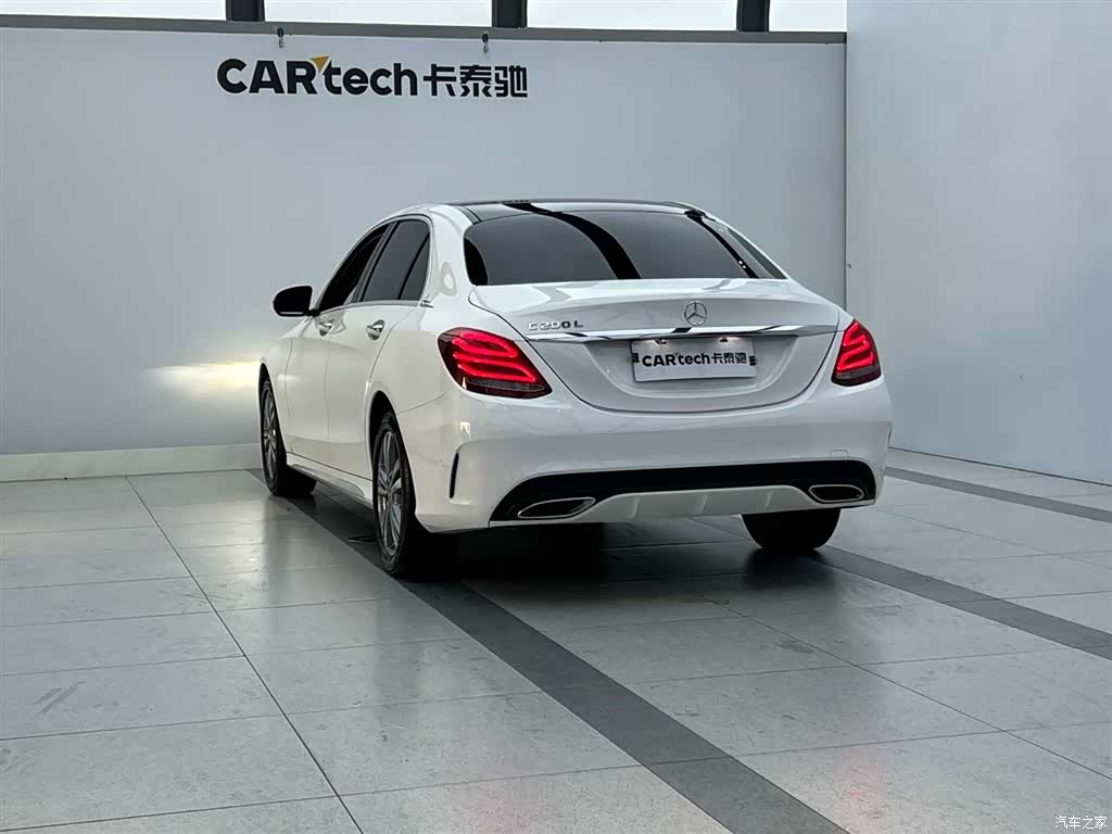Mercedes-Benz C-Class, 2018 4