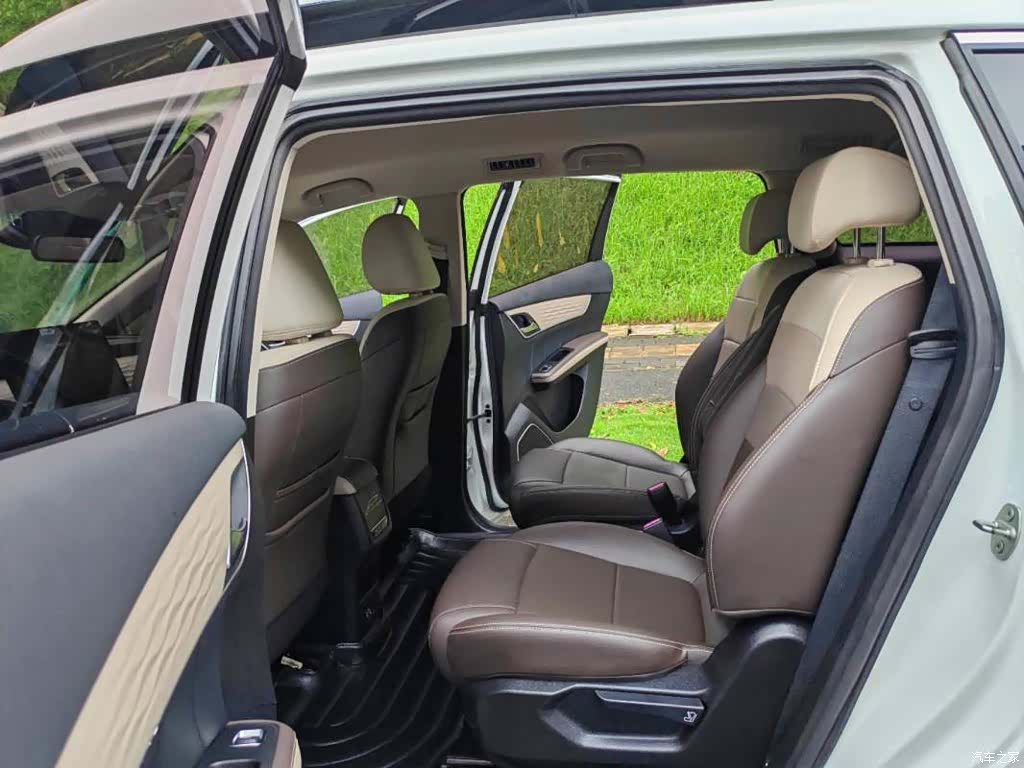 BYD Song, 2022 9