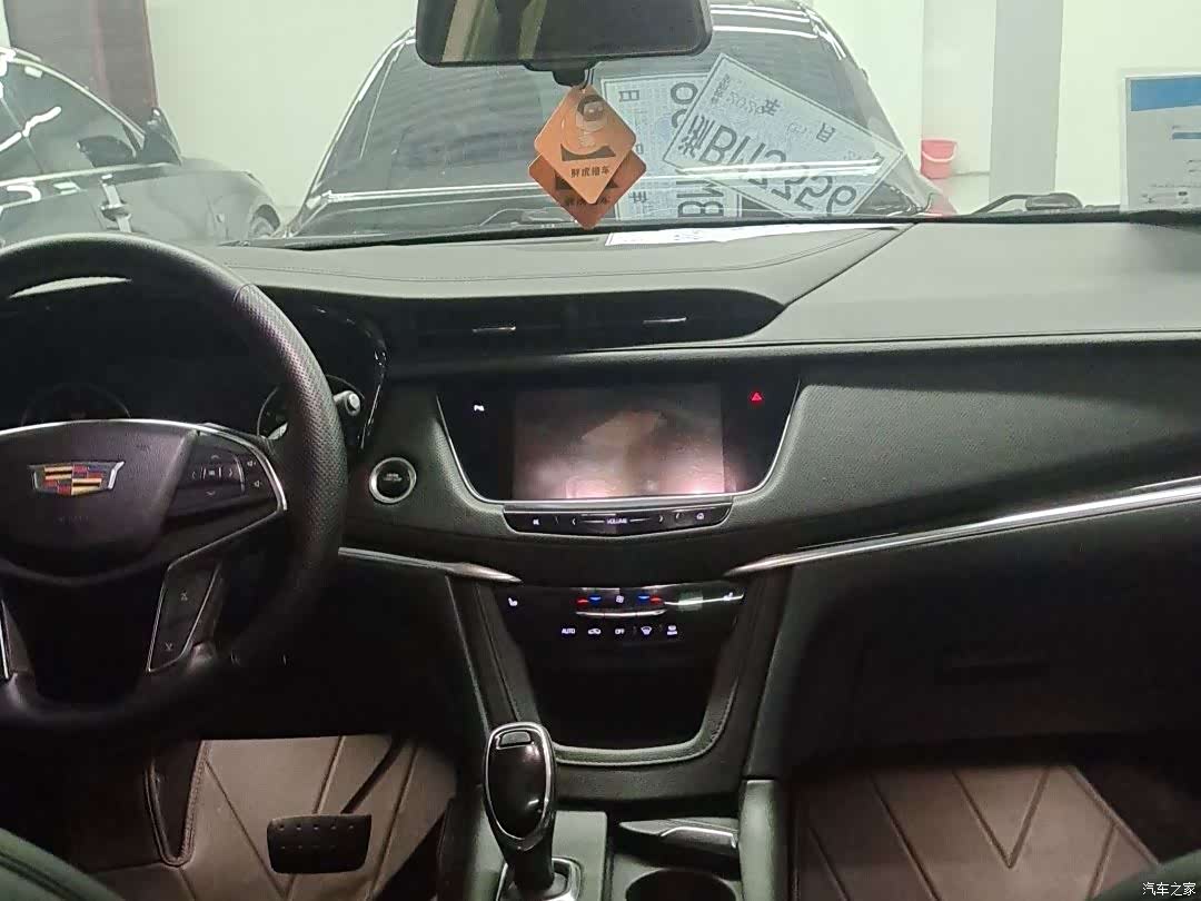 Cadillac XT5, 2019 10