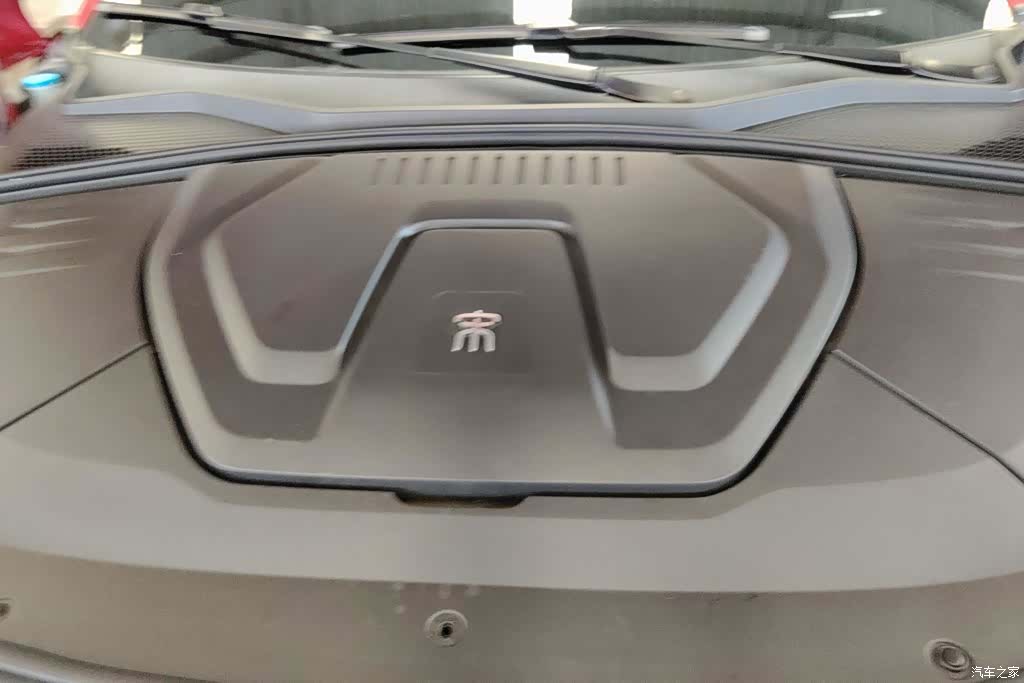BYD Song, 2022 10