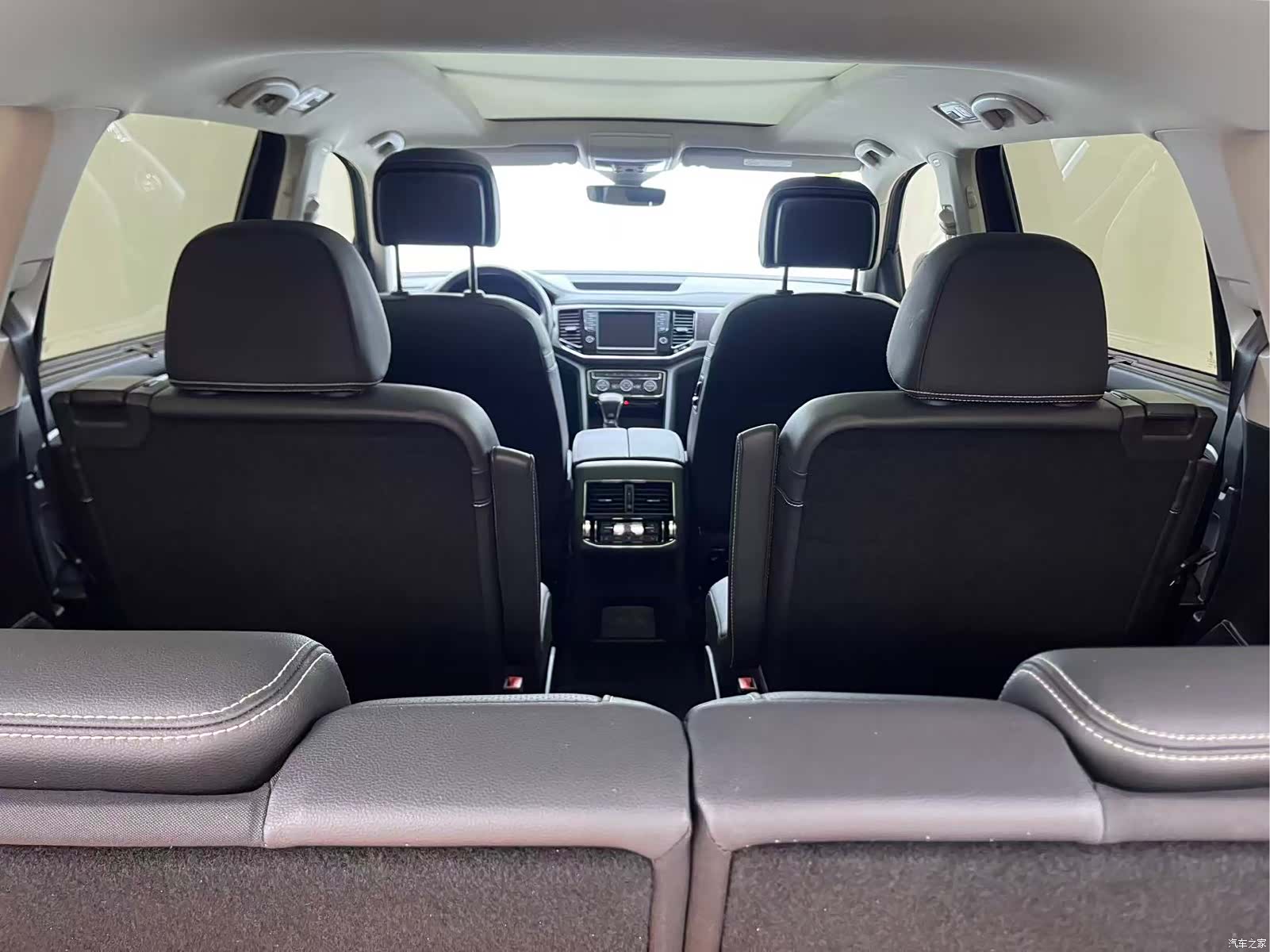 Volkswagen Teramont, 2018 16