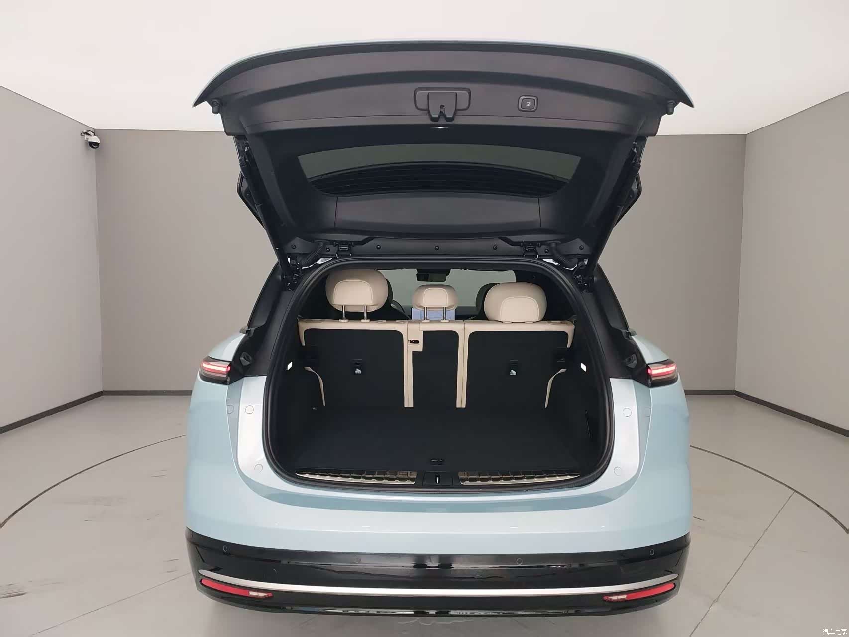 NIO ES6, 2025 6