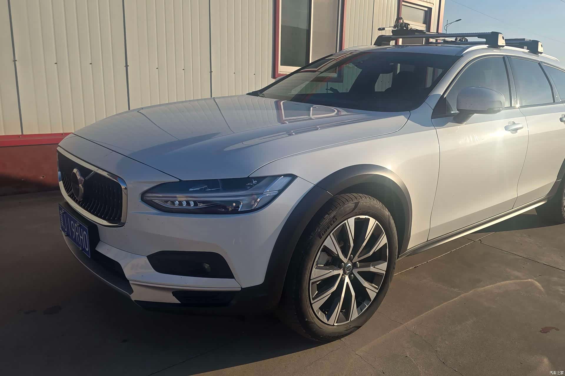 Volvo V90