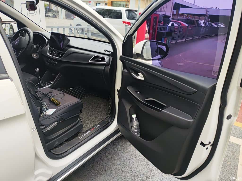 Wuling 730, 2022 20