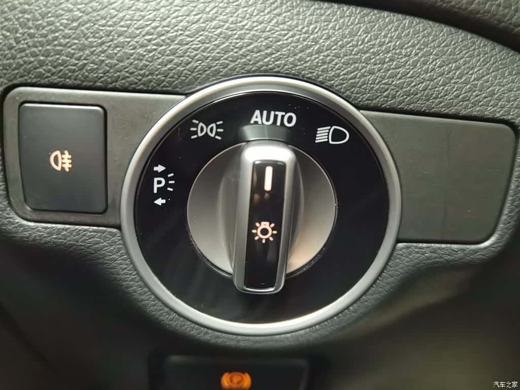 Mercedes-Benz CLA, 2018 21
