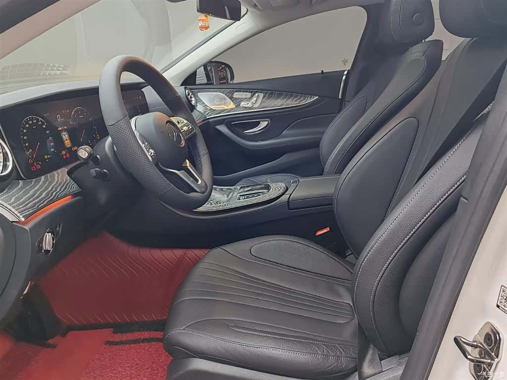 Mercedes-Benz CLS, 2023 13