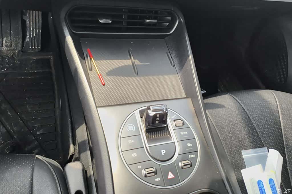 BYD Seal, 2025 16