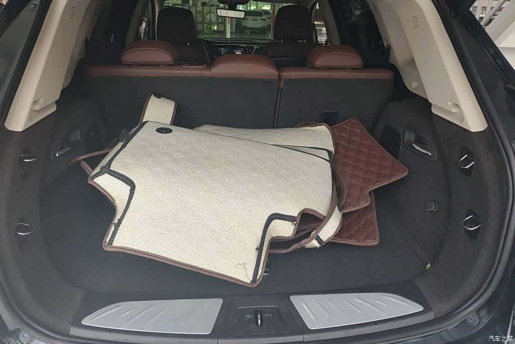 Buick Envision Plus, 2021 4