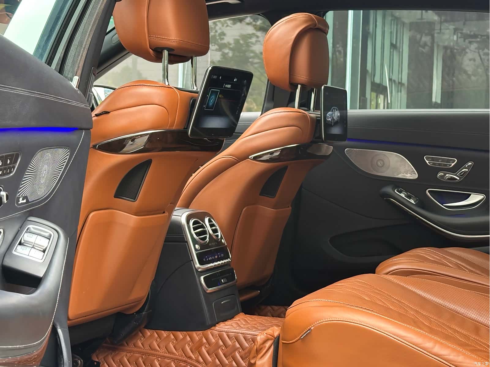 Maybach S-Class, 2020 7