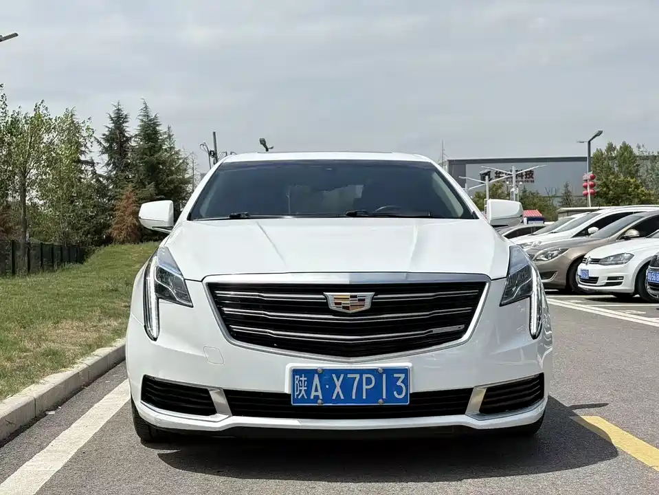 Cadillac XTS