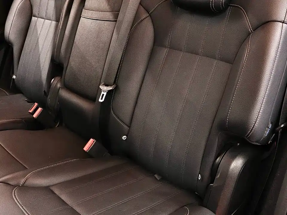 Mercedes-Benz GL grade