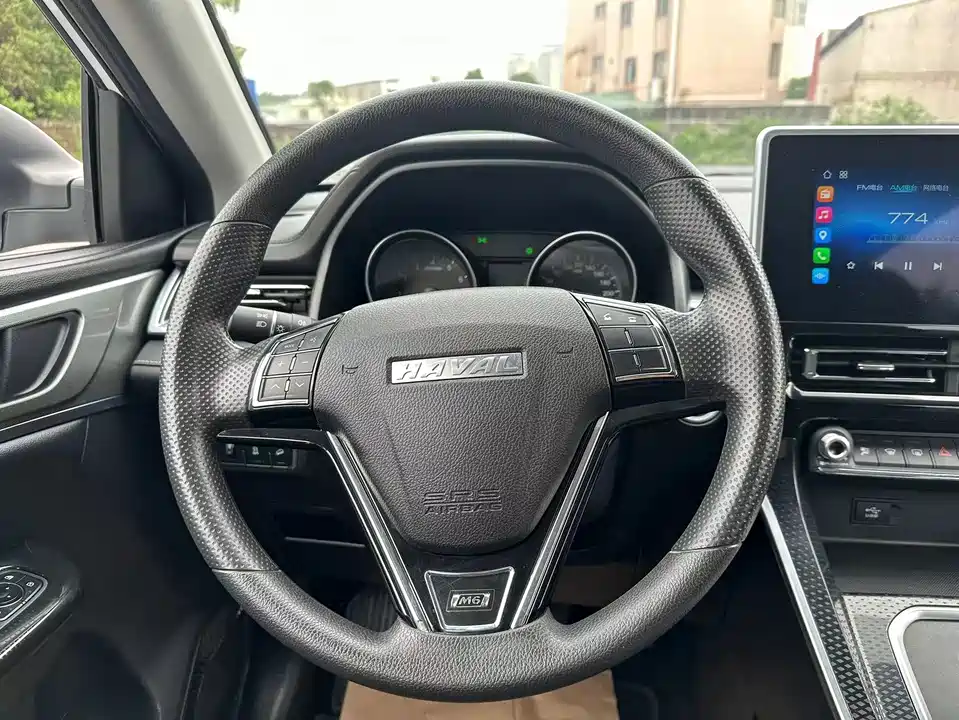Haval M6