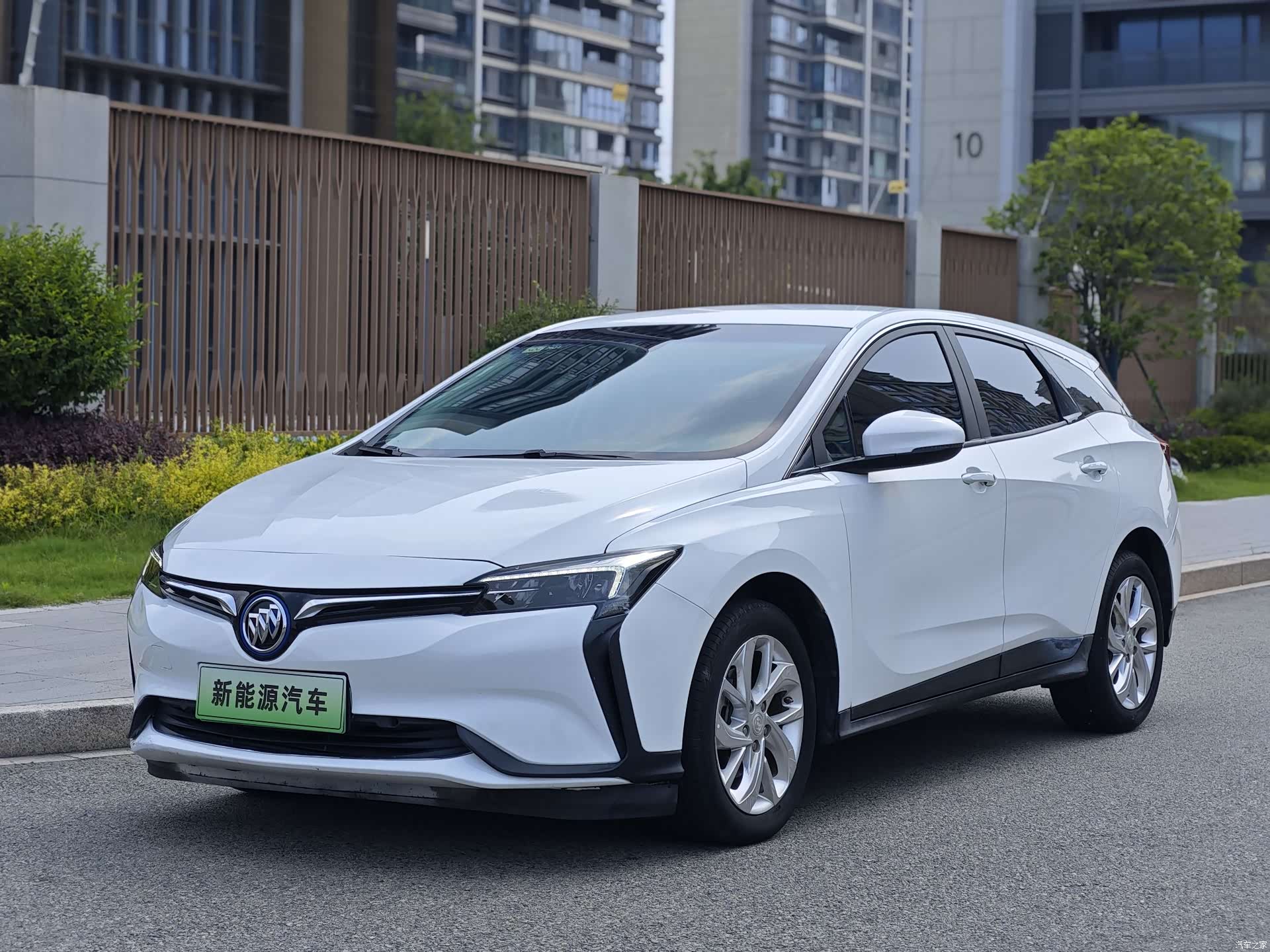Buick Velite, 2022 1