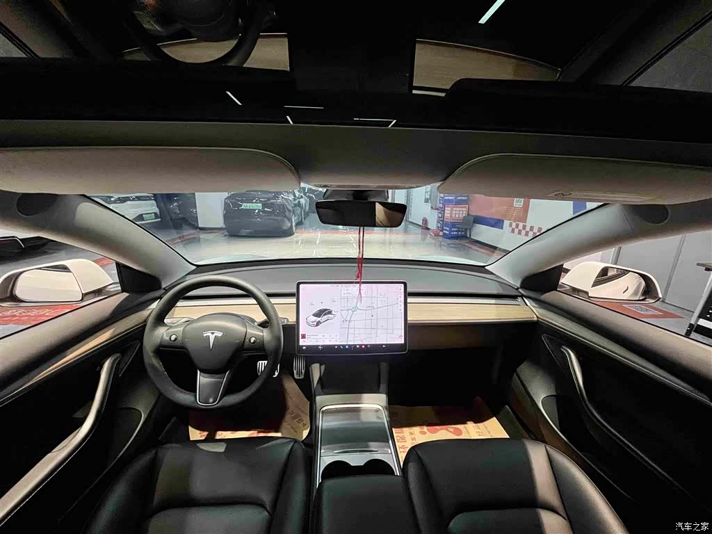Tesla Model 3, 2021 все фото