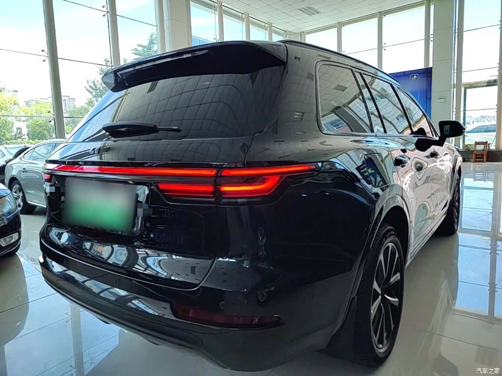 Li Auto ONE, 2022 7