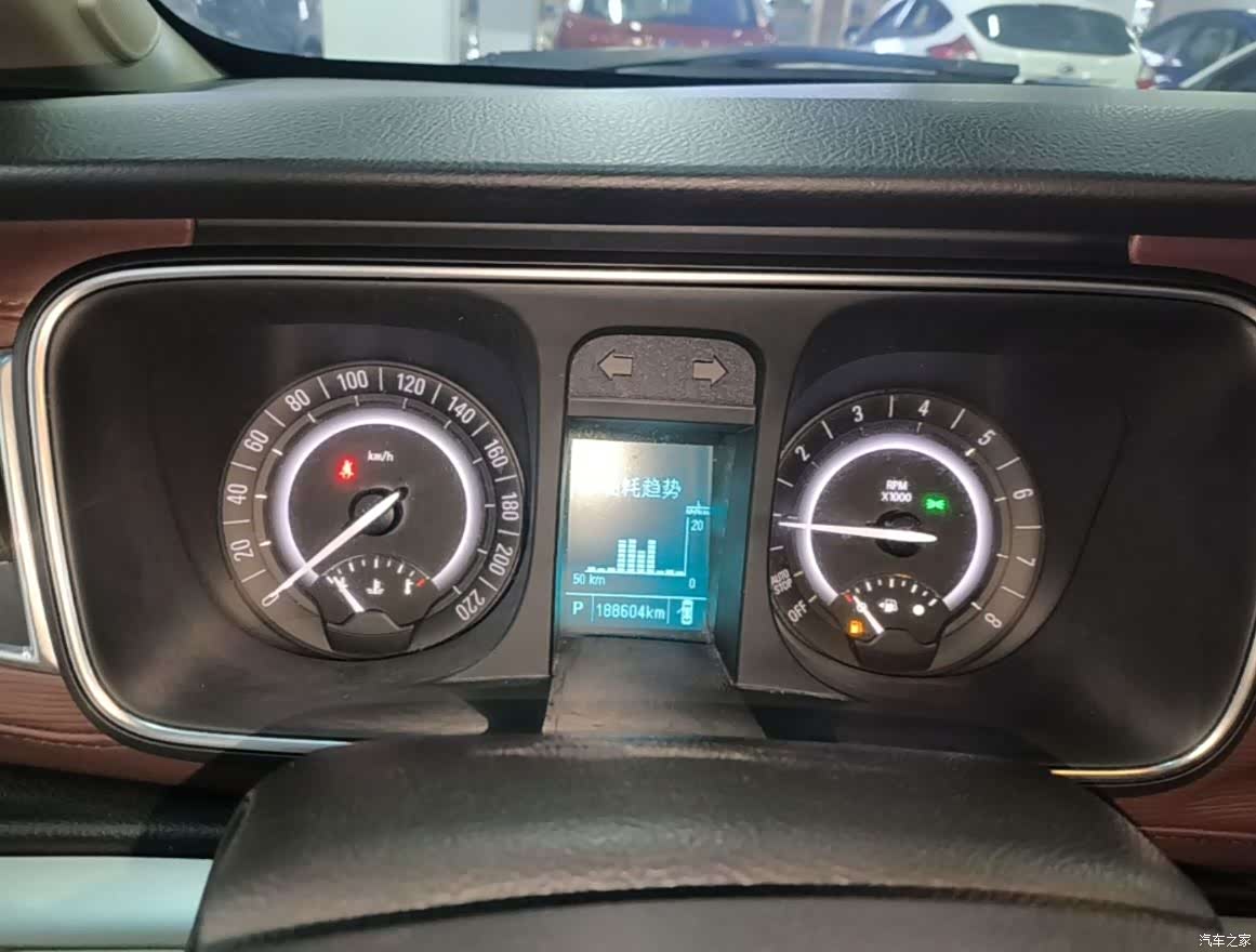 Buick GL8, 2017 11