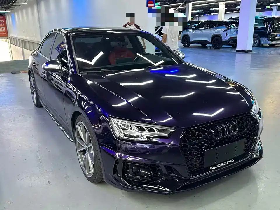 Audi S4