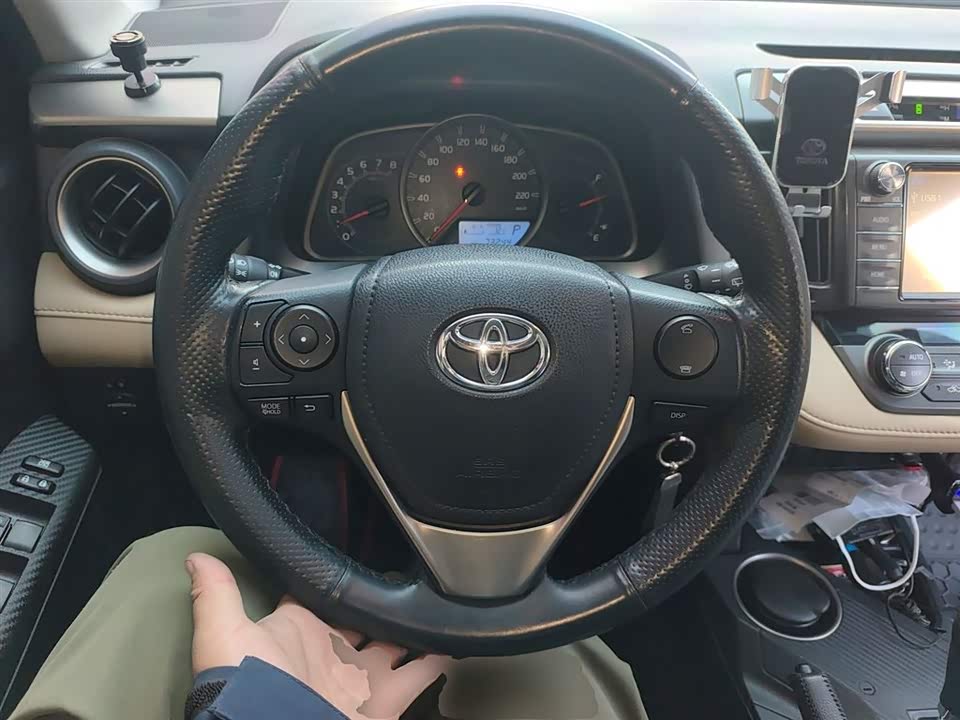 Toyota RAV4 Rongfang