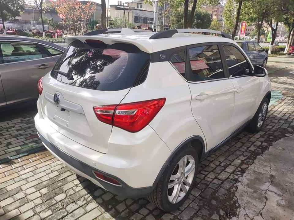 Changan CS35