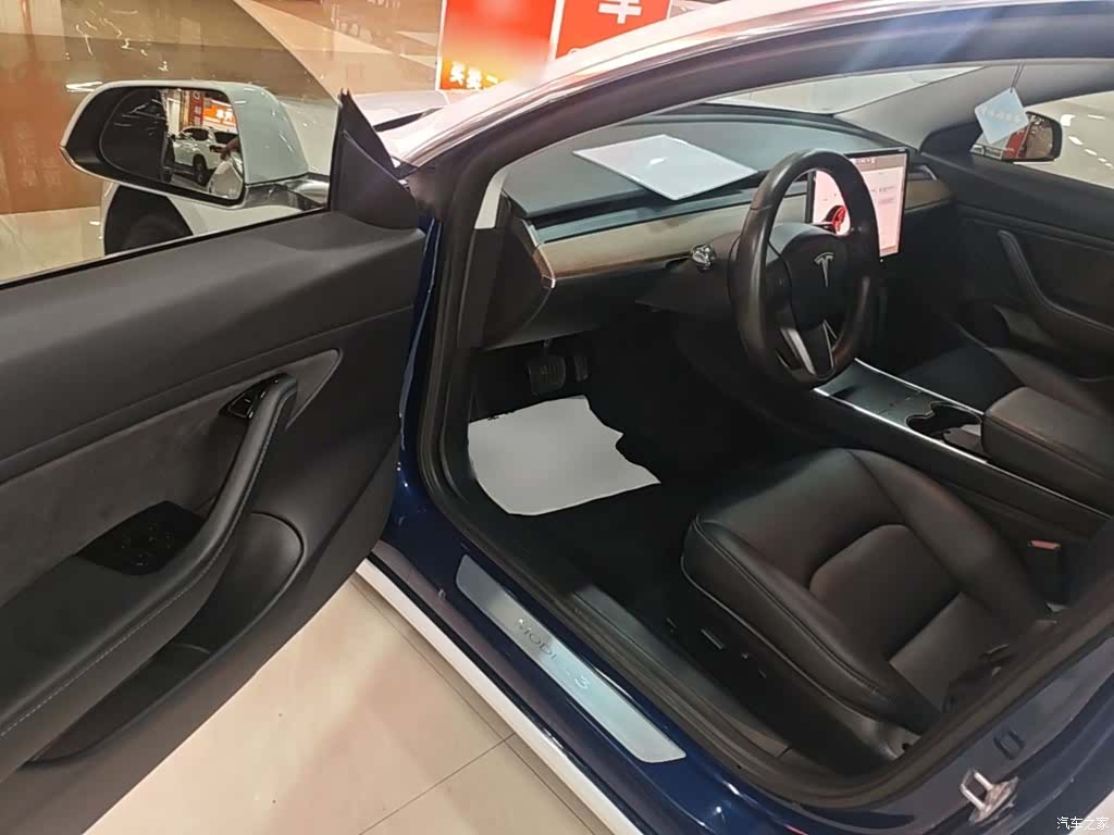 Tesla Model 3, 2019 16