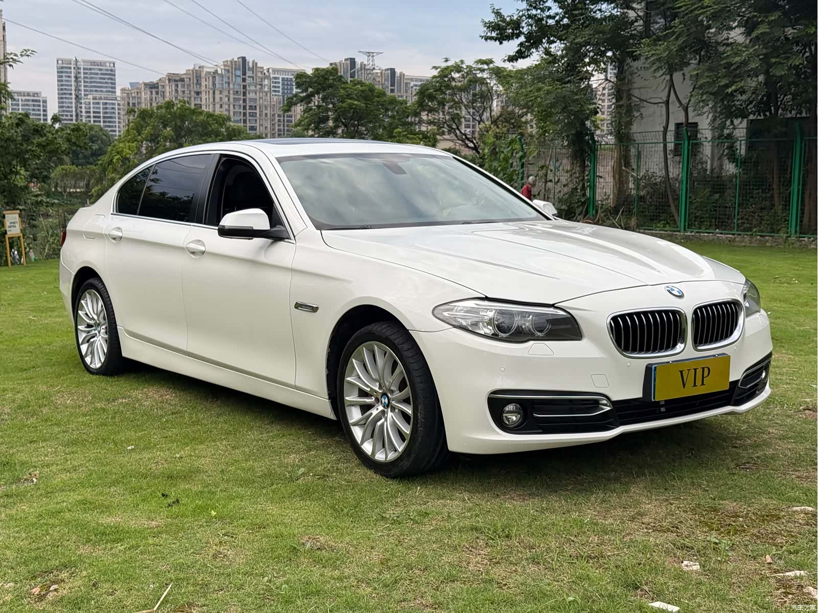 BMW 5 Series, 2014 3