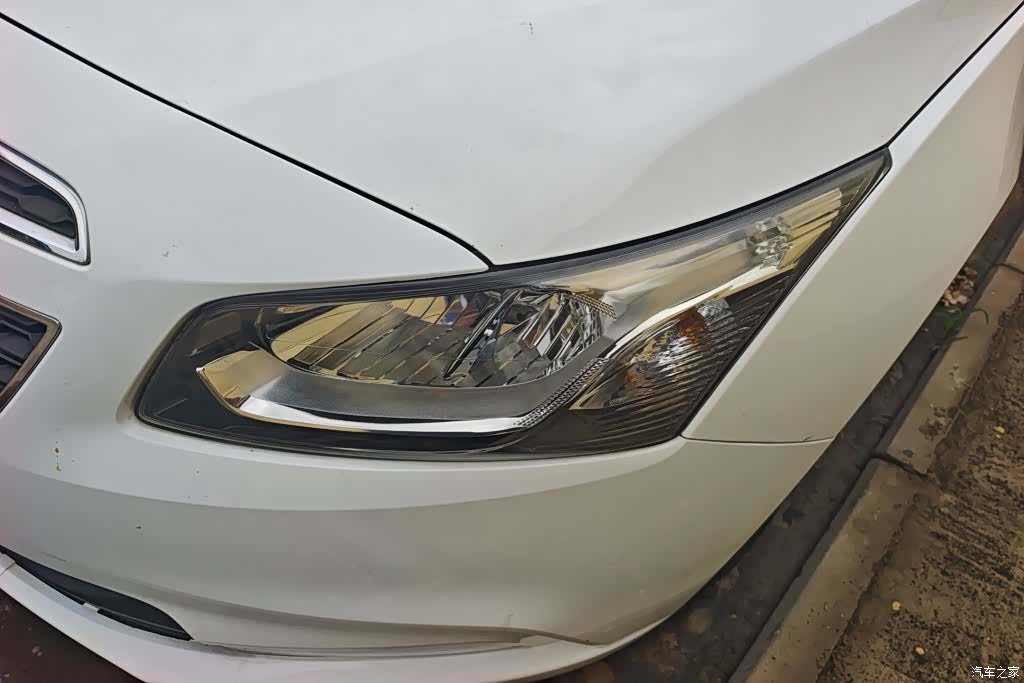 Chevrolet SE, 2016 все фото