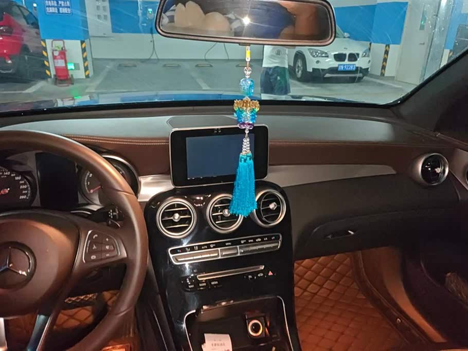 Mercedes-Benz GLC Mercedes-Benz GLC