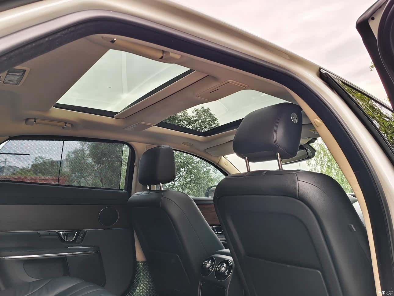 Jaguar XJ, 2019 18
