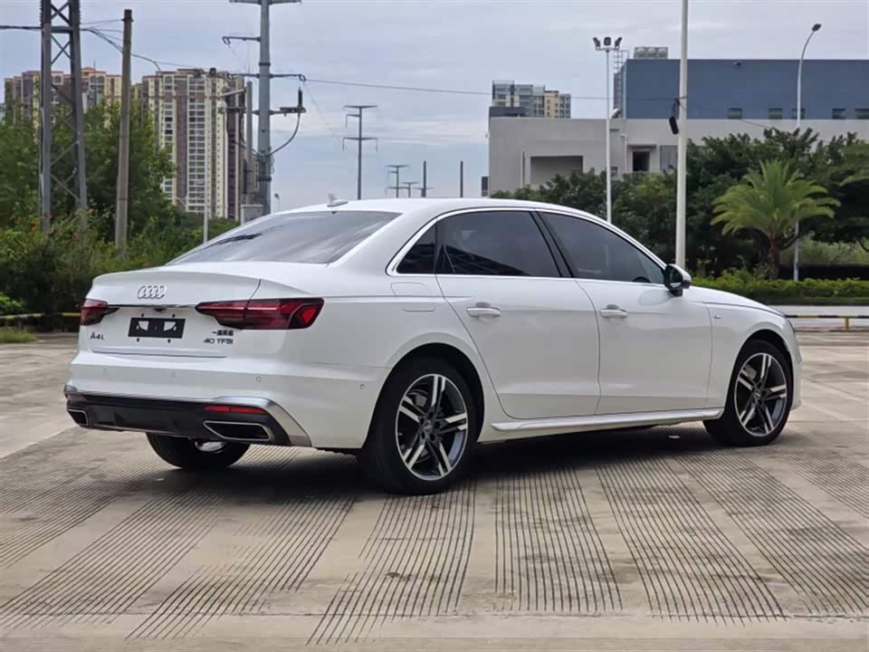 Audi A4L